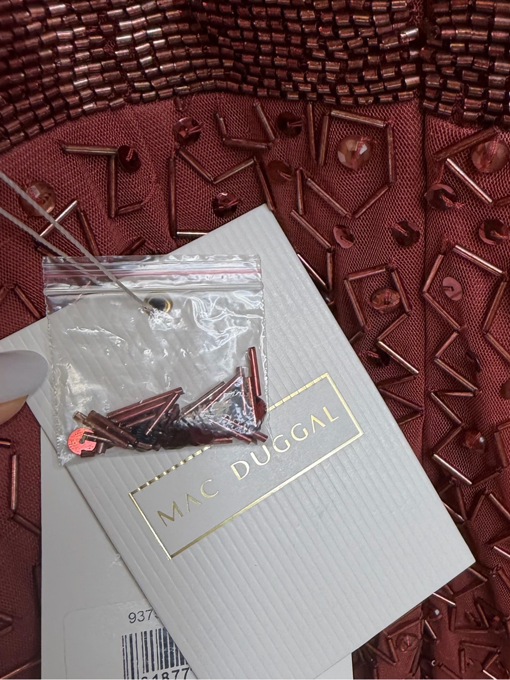 Mac Duggal Beaded Burgundy Dress Size 4- Geometric Embellished Midi - Picture 4 of 6